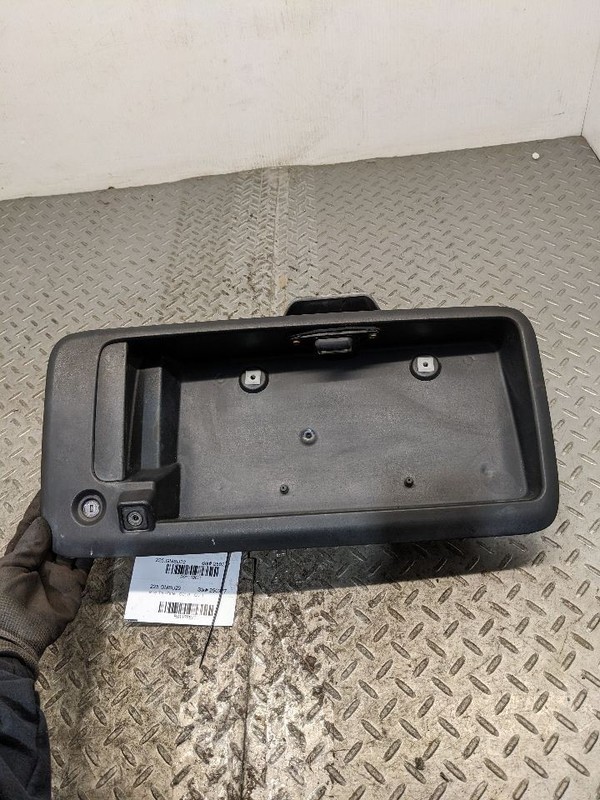 13-22 Savana Express Tailgate PLATE HANDLE w Rear View Backup Camera 702 1178671