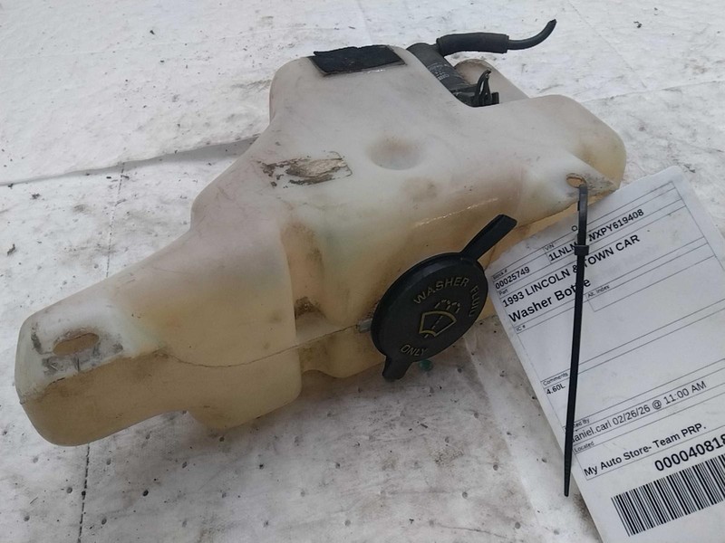 1993 Lincoln Town Car Washer Fluid Reservoir 4.6L OEM Part 2882431
