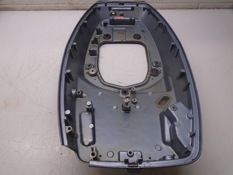 R1 Yamaha 50 HP 2 Stroke Bottom Cowling Assembly 6H4-W4271-01-EK 1985