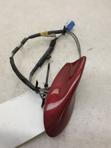 19 TOYOTA CAMRY ANTENNA ROOF MOUNTED SHARK FIN RED-3T3