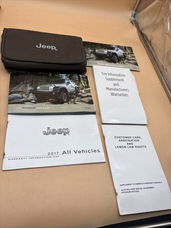 2017 Jeep Wrangler Owners Manual Quick Reference Guide With Case Included