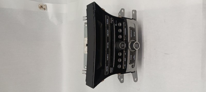 2015 HONDA PILOT radio receiver AM-FM-CD OEM 15