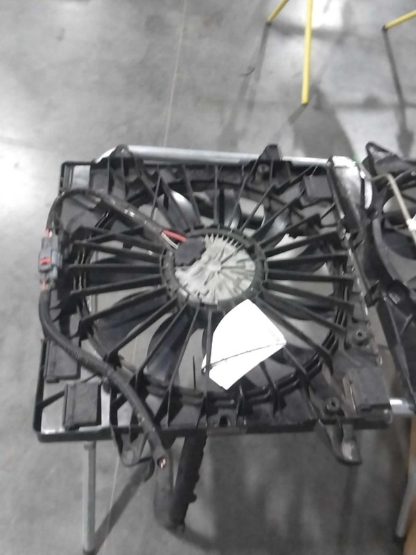 2023 GMC Acadia Engine Cooling Fan Motor OEM 3.6L 116K Miles White