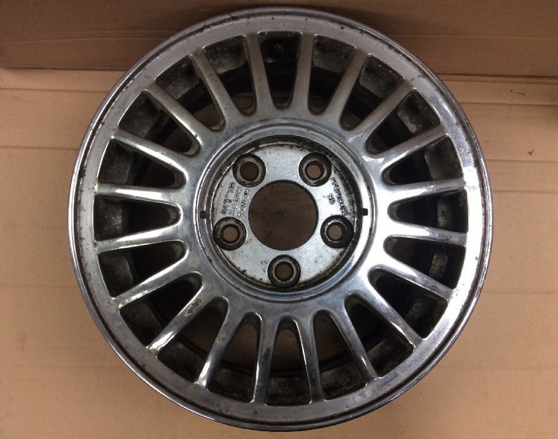91 92 Acura Legend Sedan Aluminum Alloy Wheel Rim 15x6-1/2 20 Spoke Used OEM