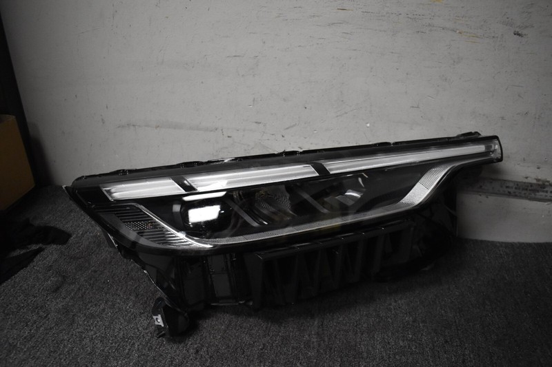 2022-2023 INFINITI QX60 HEADLIGHT RIGHT SIDE FACTORY OEM