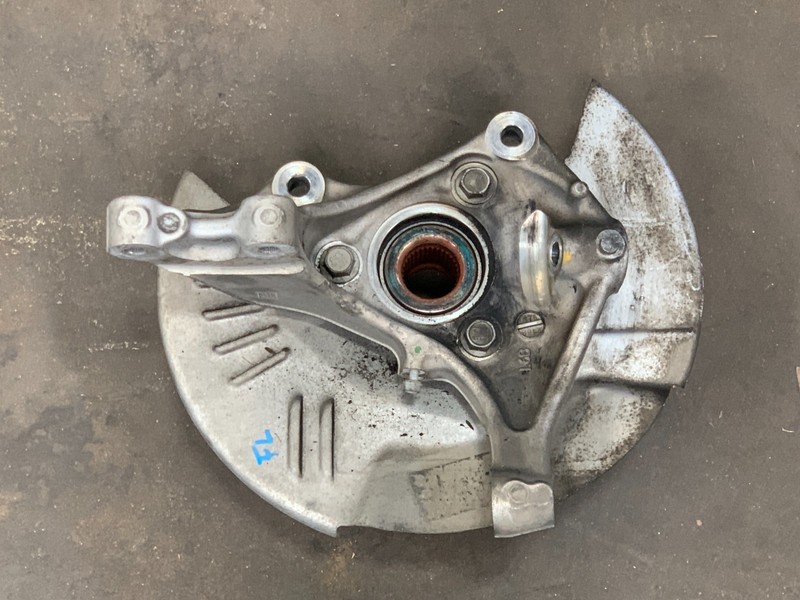2018-2021 BUICK ENCLAVE FRONT LEFT SUSPENSION SPINDLE KNUCKLE OEM #A0.18