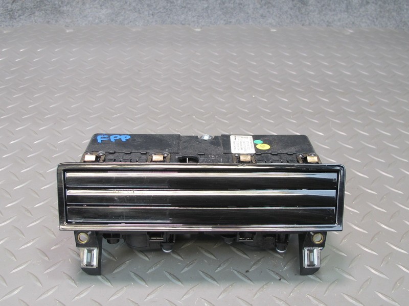 17-23 PORSCHE PANAMERA 971 DASH FRONT CENTER A/C AIR VENT GRILLE 971819110D