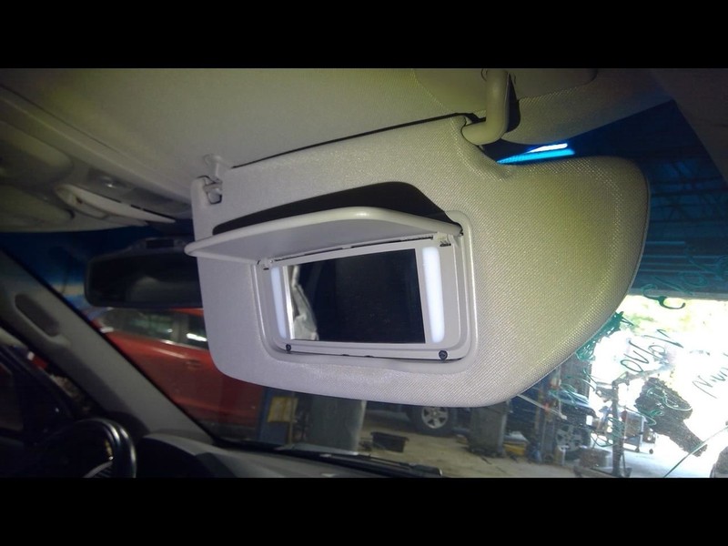 Passenger Sun Visor Illuminated Thru VIN 644108 Fits 07-13 VOLVO XC90 1672751