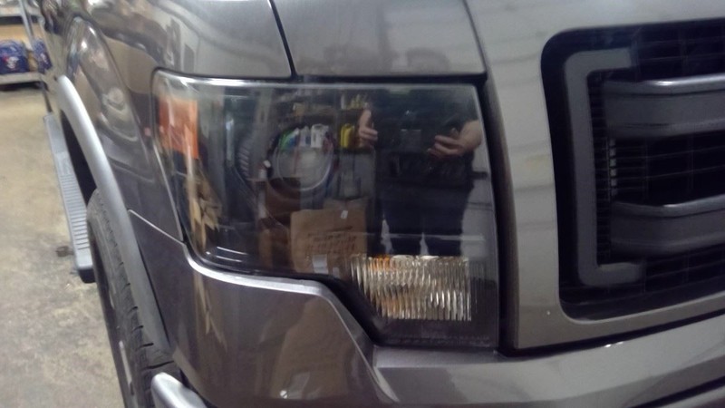 Passenger Headlight Xenon HID FX2 Fits 13-14 FORD F150 PICKUP 1786335