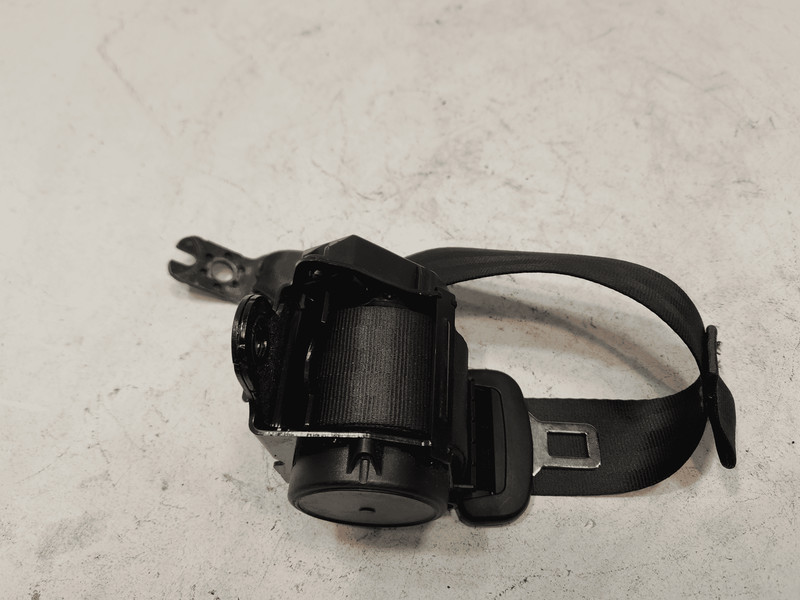 19-25 VOLKSWAGEN JETTA 2ND ROW REAR RIGHT PASSENGER SIDE SEAT BELT RETRACTOR OEM