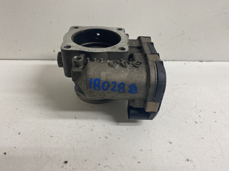 2000-2005 Volkswagen Jetta 1.8 Turbo 4 Cylinder Throttle Valve Body