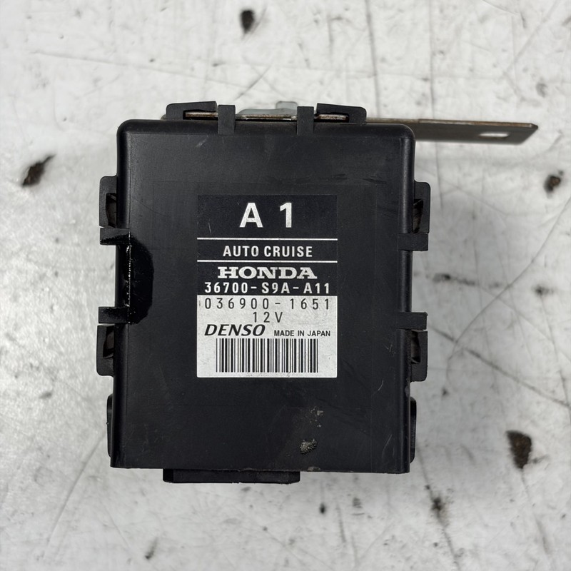 02-04 Honda CR-V Cruise Control Unit Module 36700-S9A-A11 OEM