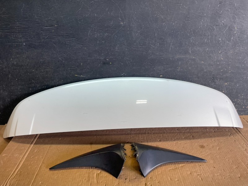 2013 to 2020 Nissan Pathfinder Rear Spoiler Wing Oem AB3086 DG