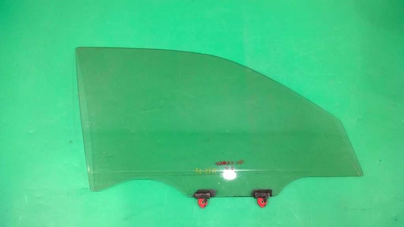 92 93 94 95 96 CAMRY SDN PASSENGER RIGHT FRONT WINDOW DOOR GLASS OEM 3155-69
