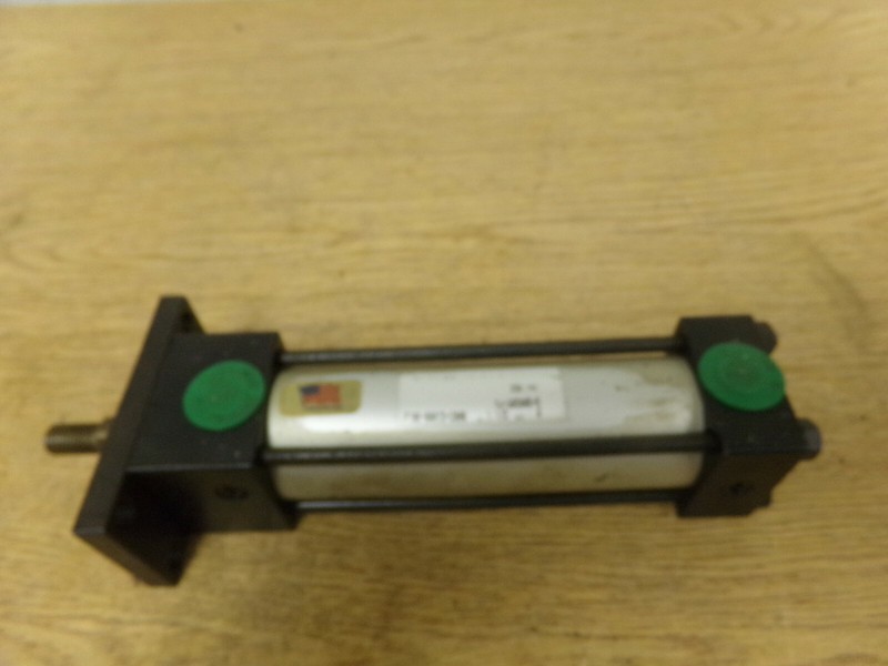 Numatics Actuator F1AK-04A1D-CAA0 1-1/2 ST:4 MJ-305845-5 250 PSI *FREE SHIPPING*