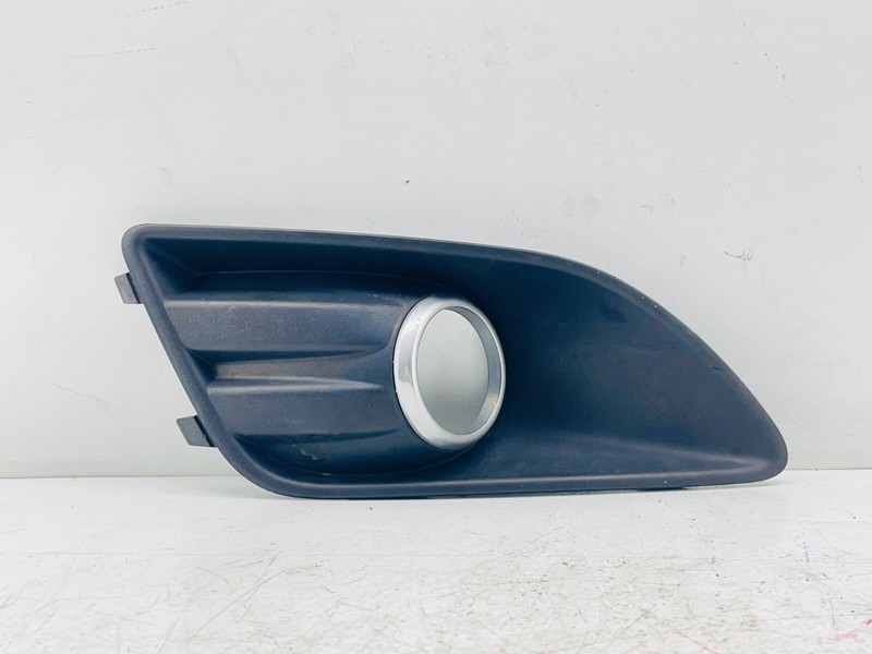 10-19 FORD C-MAX ENERGI FRONT RIGHT GRILLE DM51-19952-AB 5197915 LT1 OEM