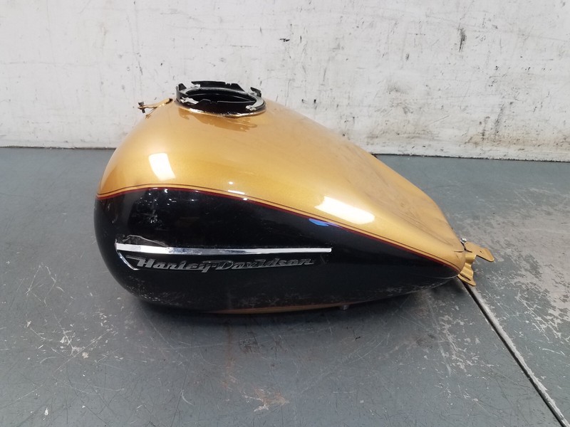 2017 17 - 23 Harley Davidson Touring Road GlideGas Tank -**#6144 V5