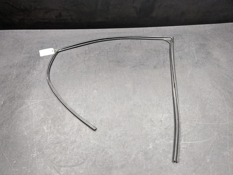 Front Left Door Window Glass Run Channel 2021 Subaru Crosstrek 2018 2019 2020