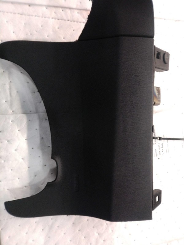 Used Instrument Panel Air Bag fits: 2016 Ford Fiesta front driver knee Grade B