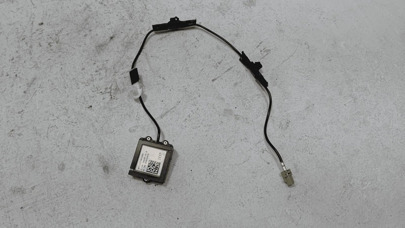 2012-2020 Tesla Model S XM Satellite Radio Antenna Amplifier Module W/ Wire OEM