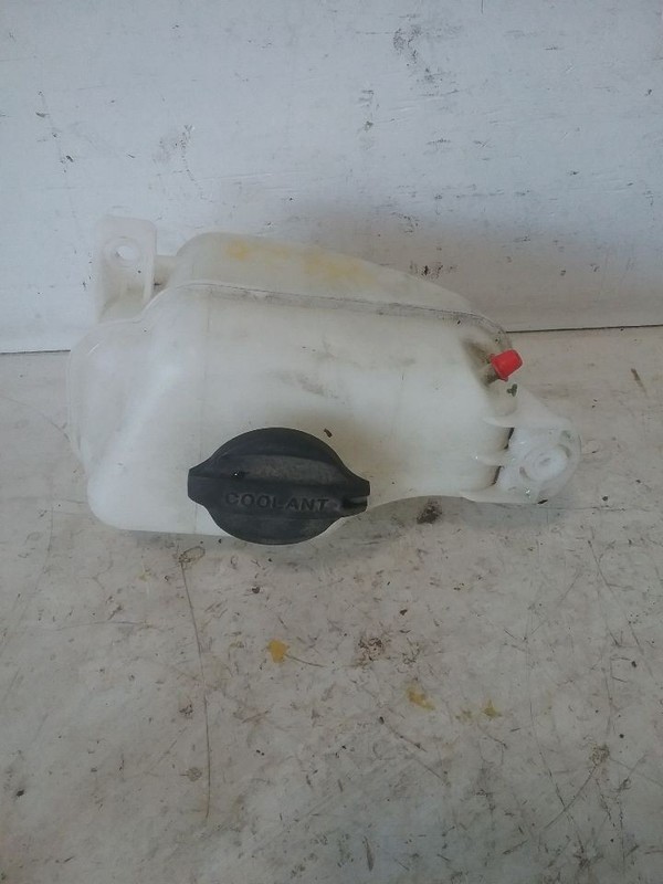 Coolant Reservoir Fits 14-20 SORENTO 3536133