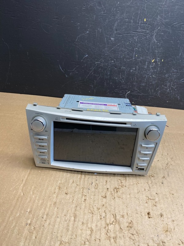 2007 to 2009 Toyota Camry Radio CD Player Climate Control Bezel OEM AB9656
