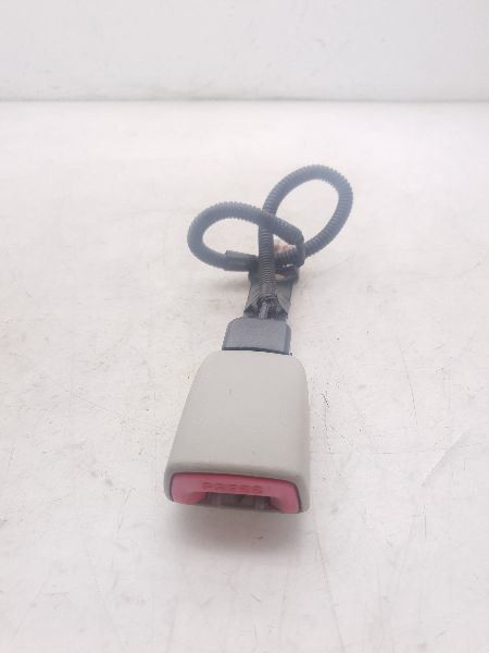 10 11 12 13 TOYOTA PRIUS II PASSENGER SIDE FRONT SEAT BELT BUCKLE