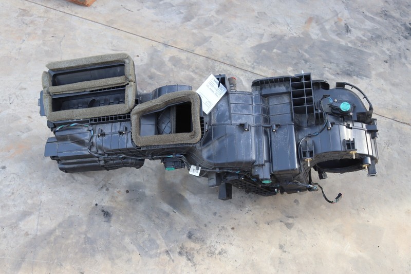 2017-2024 INTERNATIONAL LT625 HEATER A/C BLOWER HOUSING BOX 4059691C95 OEM