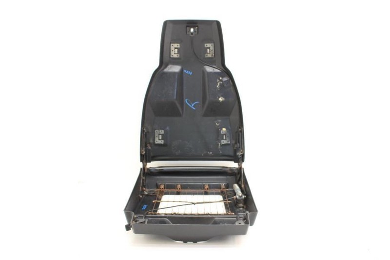 1984-1989 Chevrolet Corvette Passenger Right Front Seat Shell 14047570