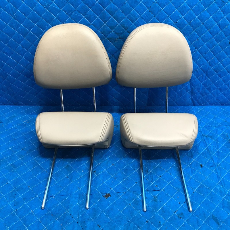 07-10 HYUNDAI ENTOURAGE FRONT REAR SEAT TAN LEATHER HEADREST HEAD REST