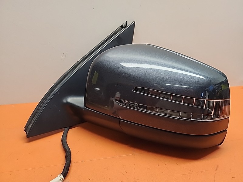 13-16 Mercedes X166 GL450 OEM Left LH Door Rear View Mirror W/ Blind Spot Gray