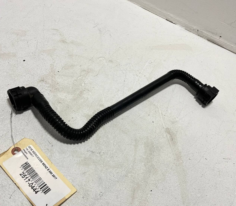 2014-2020 MERCEDES W222 S550 ENGINE RADIATOR FILLING COOLING HOSE PIPE OEM