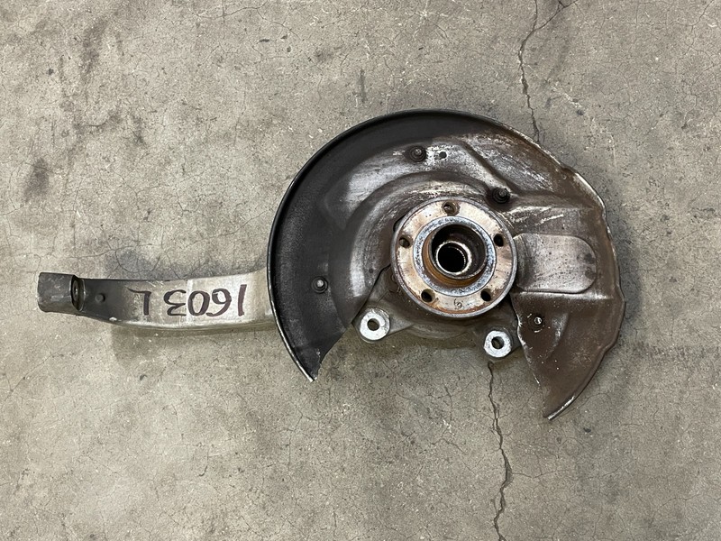 18 19 20 21 22 Volvo XC60 Front Left Driver Spindle Knuckle Hub AWD 1603 OEM