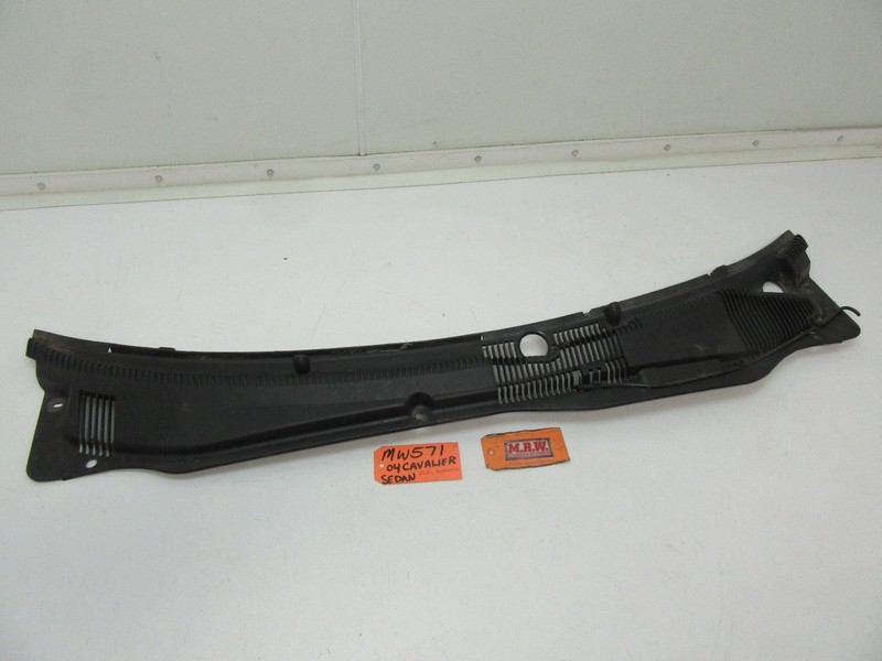 WIPER MOTOR WINDSHIELD COWL WIPER ARM CAR VENT TRIM PANEL COVER HOOD CAVALIER