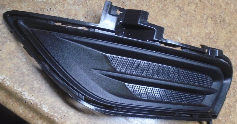 2016 FORD FUSION 1.5L 1.5 L Left Front Fog Light Cover Panel Bumper LH Bezel 15