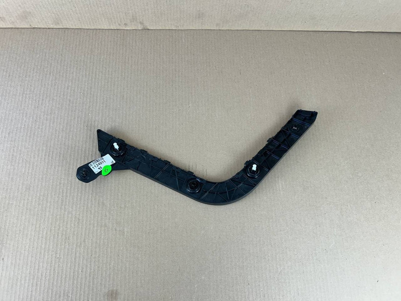 ✅20-24 Tesla Model Y Rear RH Bumper Retainer/Taillamp Bracket 149403700A/ broken