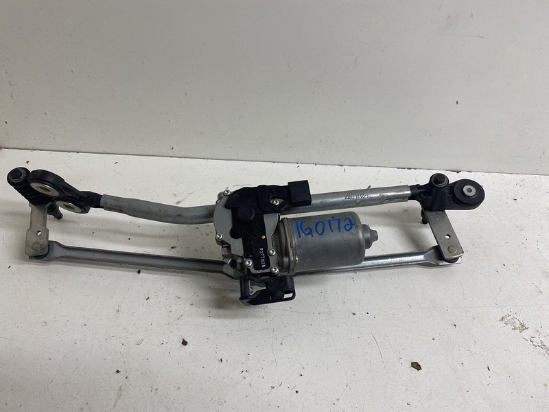 2007-2013 BMW X5 Wiper Motor & Transmission Windshield Wind Shield Wiper Linkage