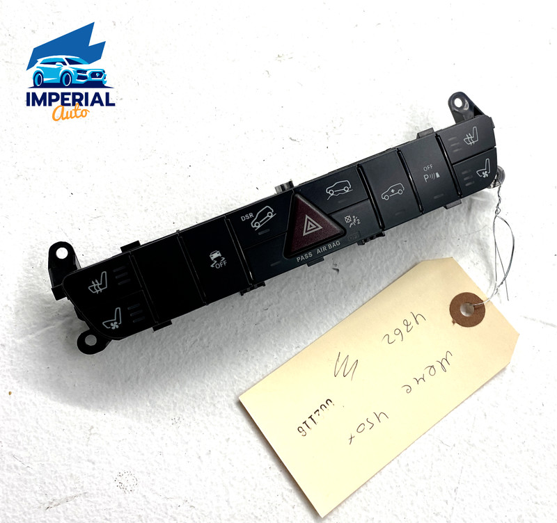 06 - 12 Mercedes-Benz GL 350 GL 450 Center Dashboard Control Switch Hazard OEM