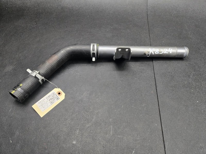 Engine Coolant Hose 2022 Kia Stinger 25462-2T100 2023