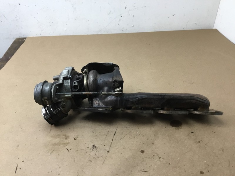 Mercedes CL550 W216 2011 4.6L Engine Right Turbocharger Manifold 07-14 ; :A
