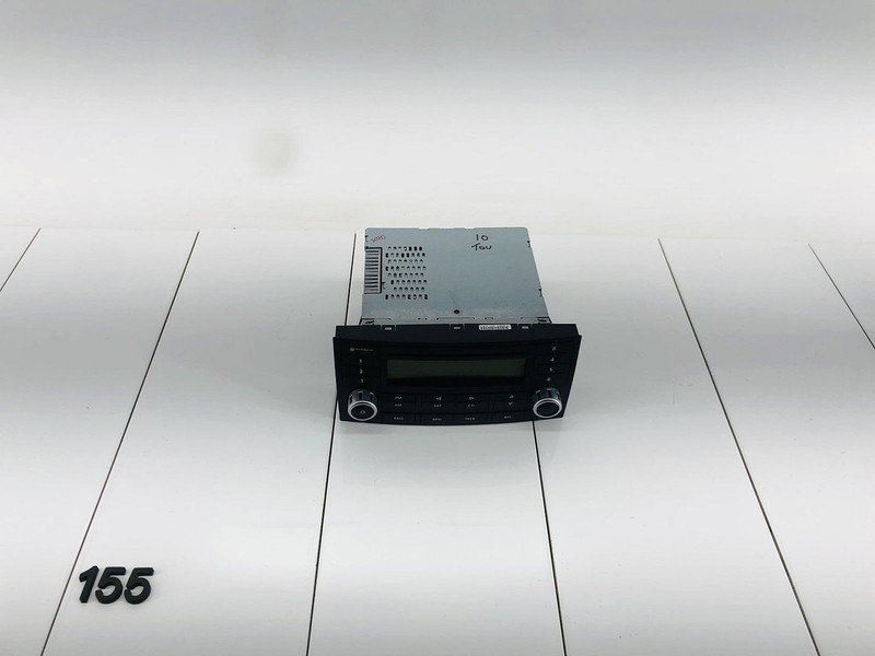 2010 VOLKSWAGEN TOUAREG DASHBOARD INSTRUMENT PANEL RADIO RECEIVER MODULE OEM