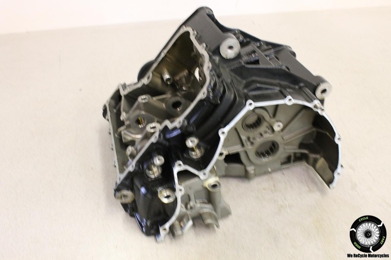 2013 BMW K1300S ABS LOWER ENGINE BOTTOM CRANKCASE CRANK CASES BLOCK K 1300 S 13