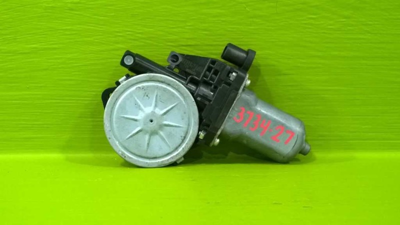 07 08 09 10 11 12 13 SX4 PASSENGER RIGHT FRONT WINDOW MOTOR OEM 3734-27