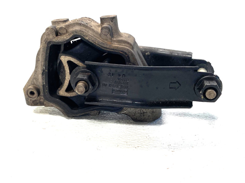 2012-2014 RANGE ROVER EVOQUE 2DR ENGINE LOWER MOUNT BRACKETOEM #A0.27