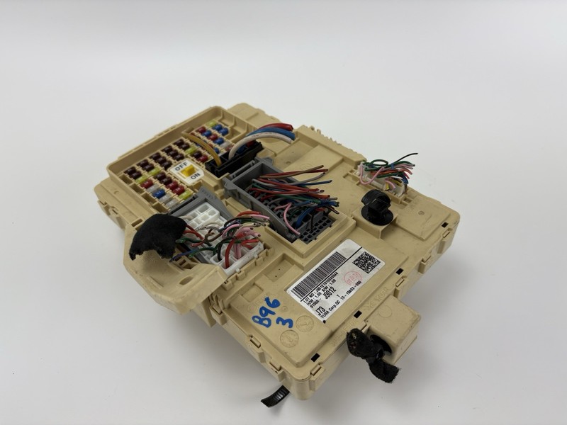 2018-2021 HYUNDAI KONA INTERIOR CABIN FUSE RELAY BOX OEM, 91950-J9012