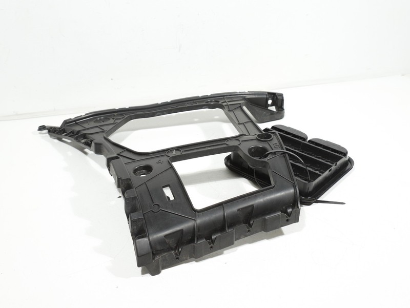 2017-2019 Audi Q7 Rear Bumper LEFT Side Guide Support Bracket W/ GRILLE OEM 82K