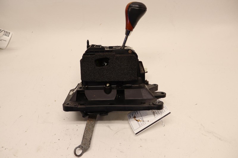 2009 LEXUS LS460L AWD AUTOMATIC TRANSMISISON GEAR SHIFTER LEVER OEM