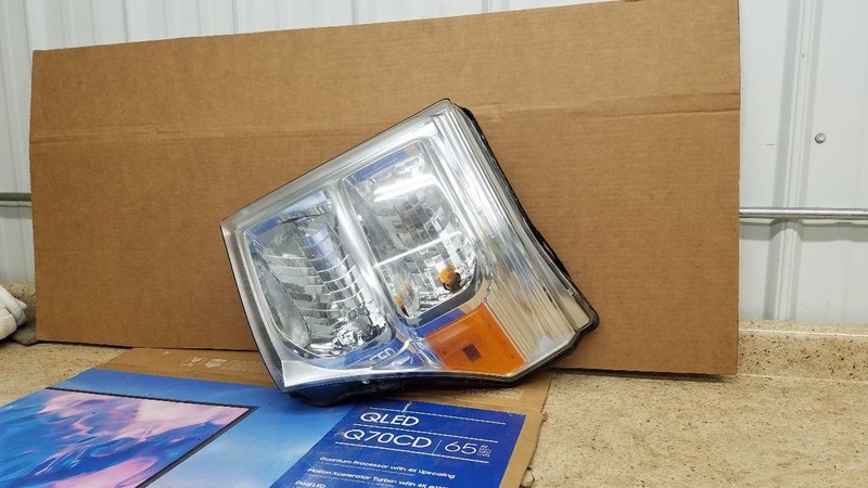 Driver Headlight Composite Fits 11-16 FORD F250SD PICKUP 302177