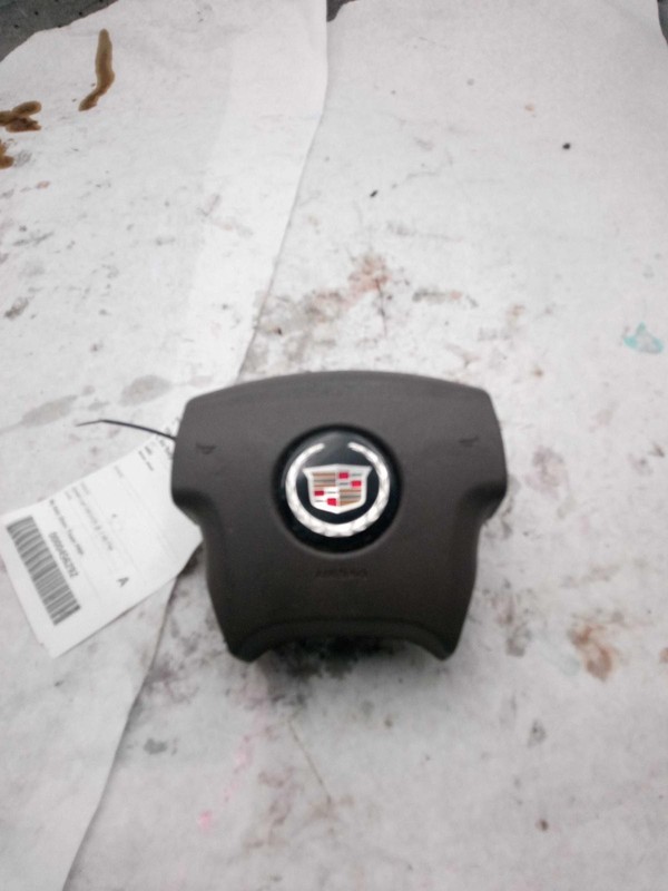 2004 Cadillac Escalade Steering Wheel Air Bag White OEM 15118222 Used