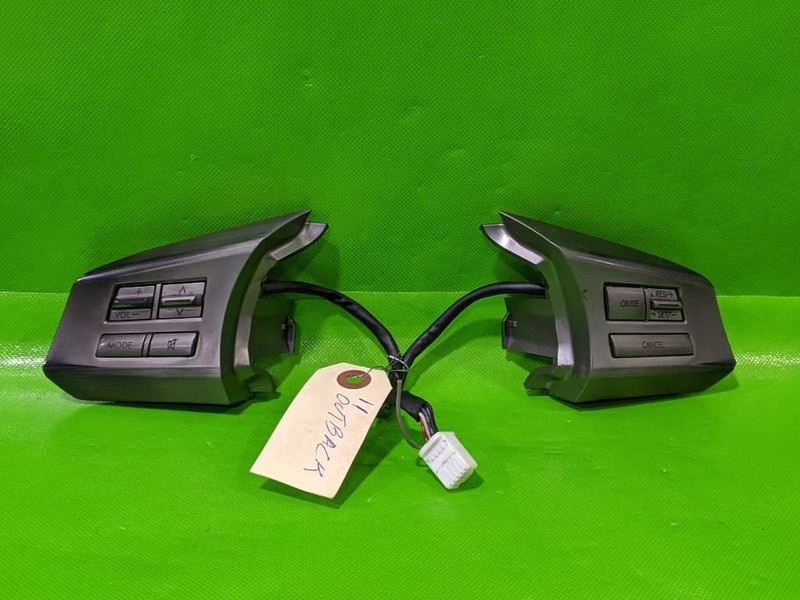 10 11 12 LEGACY OUTBACK AUDIO CRUISE CONTROL WHEEL SWITCH OEM 4551-8
